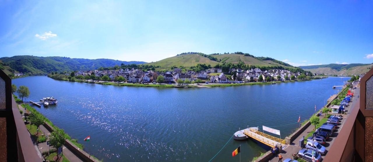 Luxus Apartments Mosel-Zeit Neu 2023 Zell an der Mosel Exterior photo