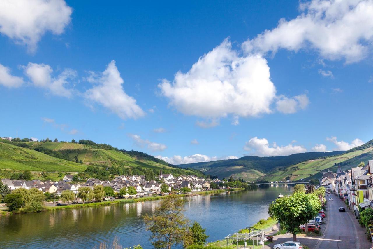 Luxus Apartments Mosel-Zeit Neu 2023 Zell an der Mosel Exterior photo